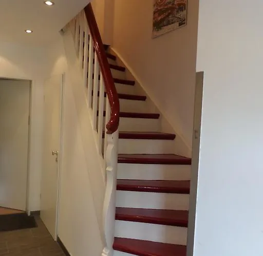 Flughafenapartement Sky View Дюссельдорф