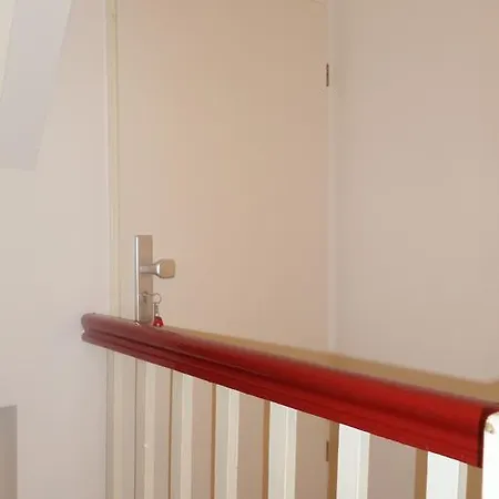 Flughafenapartement Sky View *